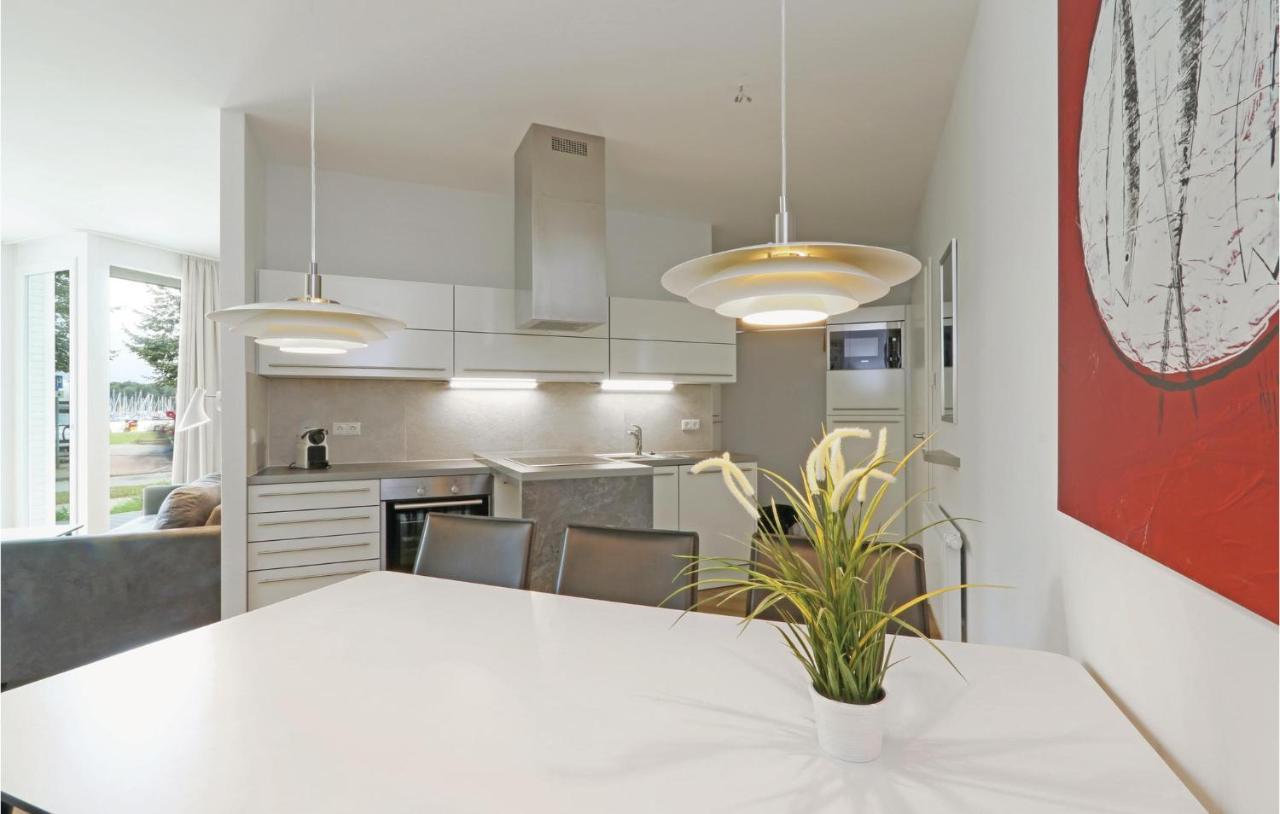 2 Bedroom Awesome Apartment In Luebeck Travemuende Extérieur photo